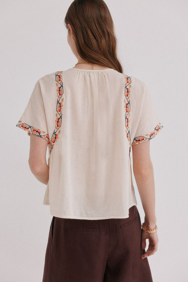 Hoss Intropia Cloe. Blusa fluida Ecru