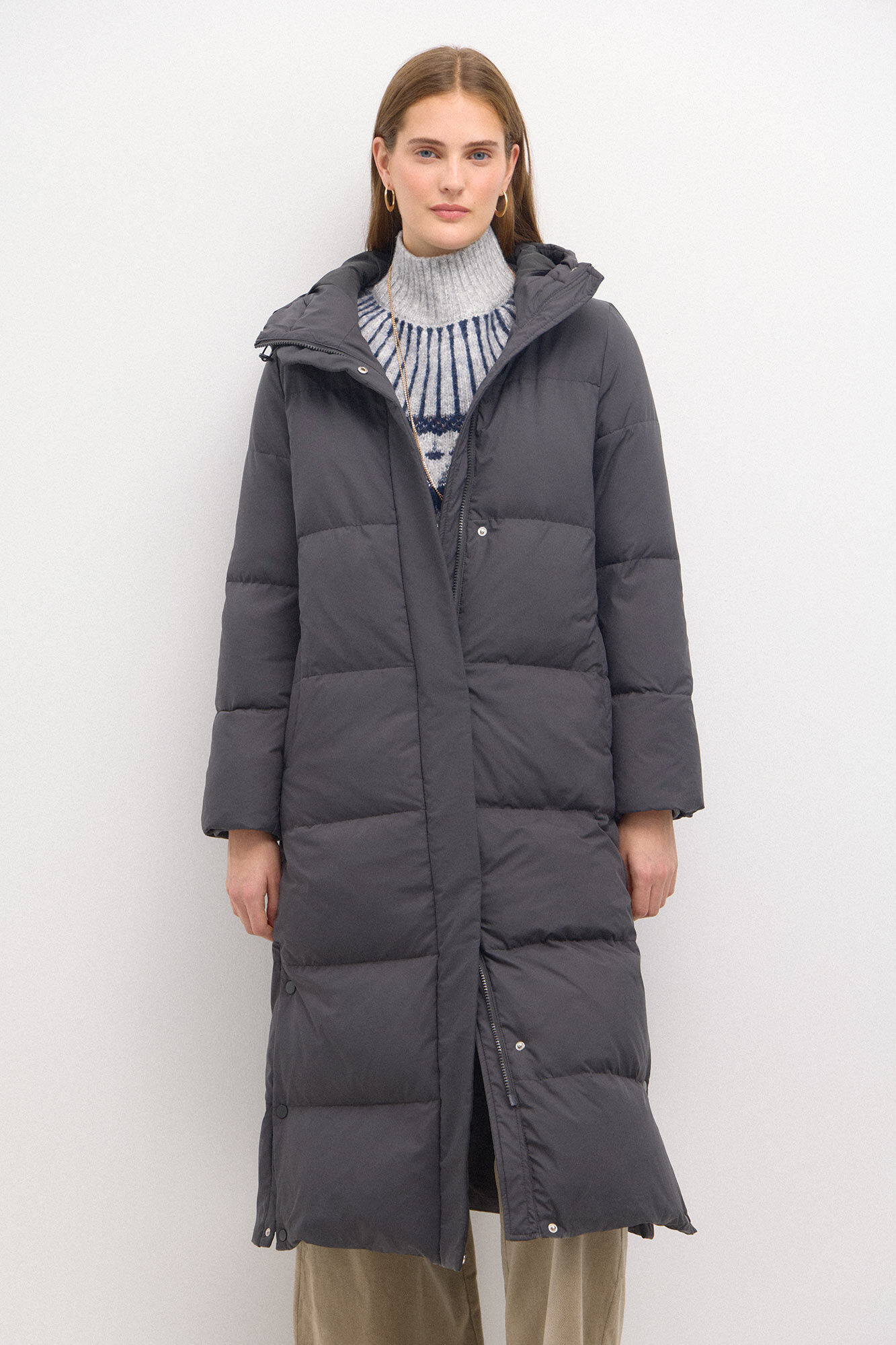 Nueva Coleccion en moda para mujer Hoss Intropia