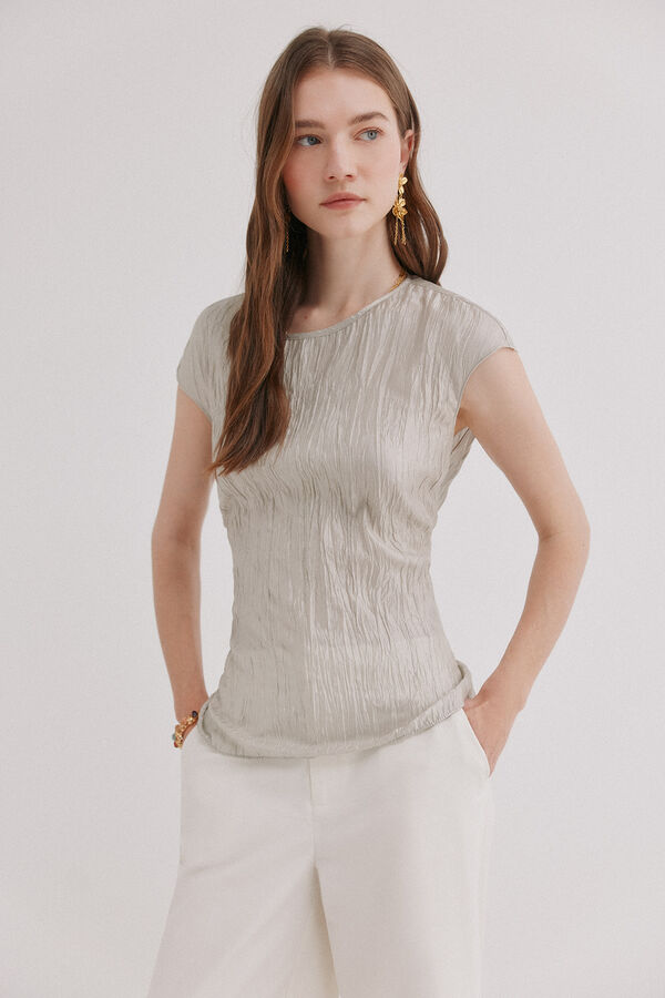 Hoss Intropia Claudia. Top com textura plissada Ecru