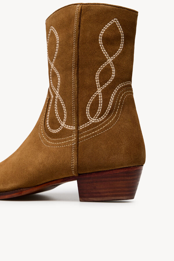 Hoss Intropia Macarena. Botines de serraje Marron