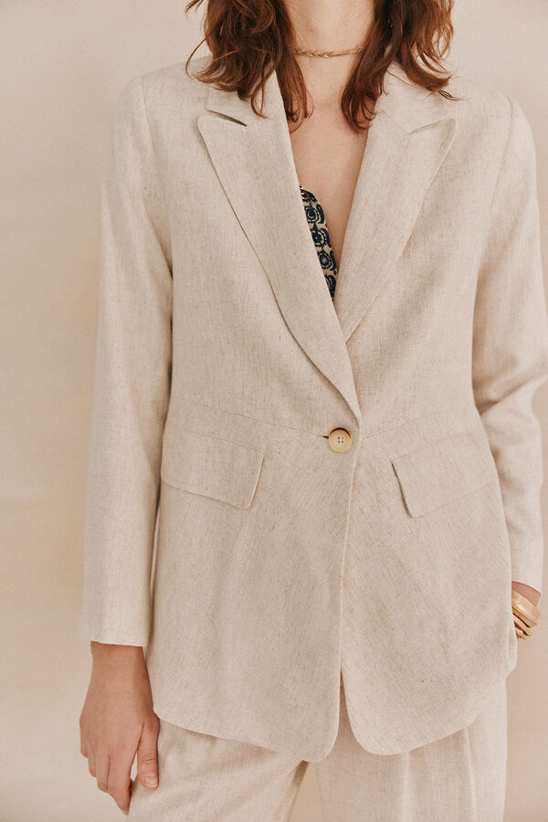 Hoss Intropia Elise. Blazer entallada Marfil
