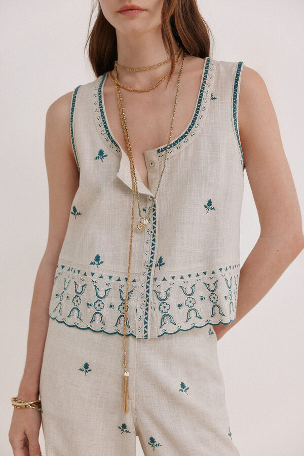 Hoss Intropia Carmela. Top bordado Ecru