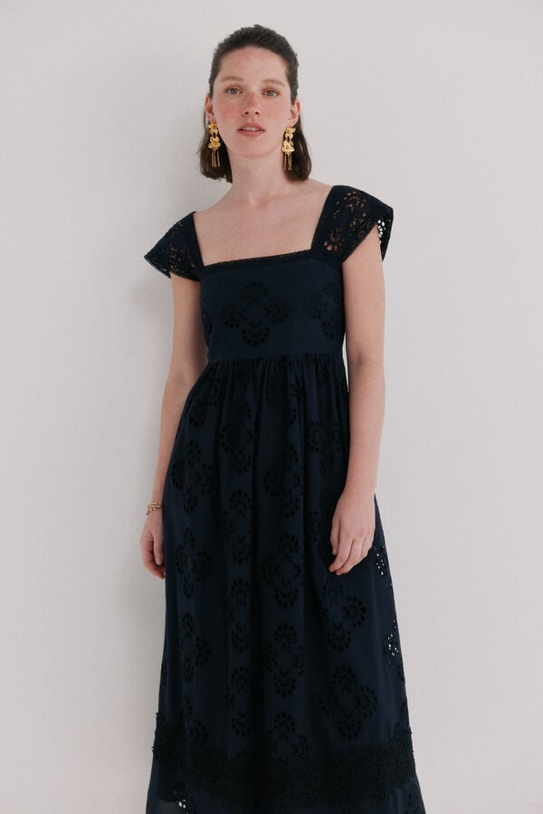 Hoss Intropia Abril. Vestido calado Preto
