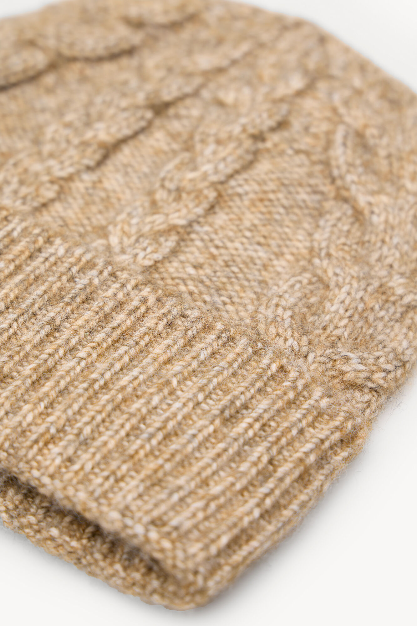 Hoss Intropia Naroa. Gorro punto