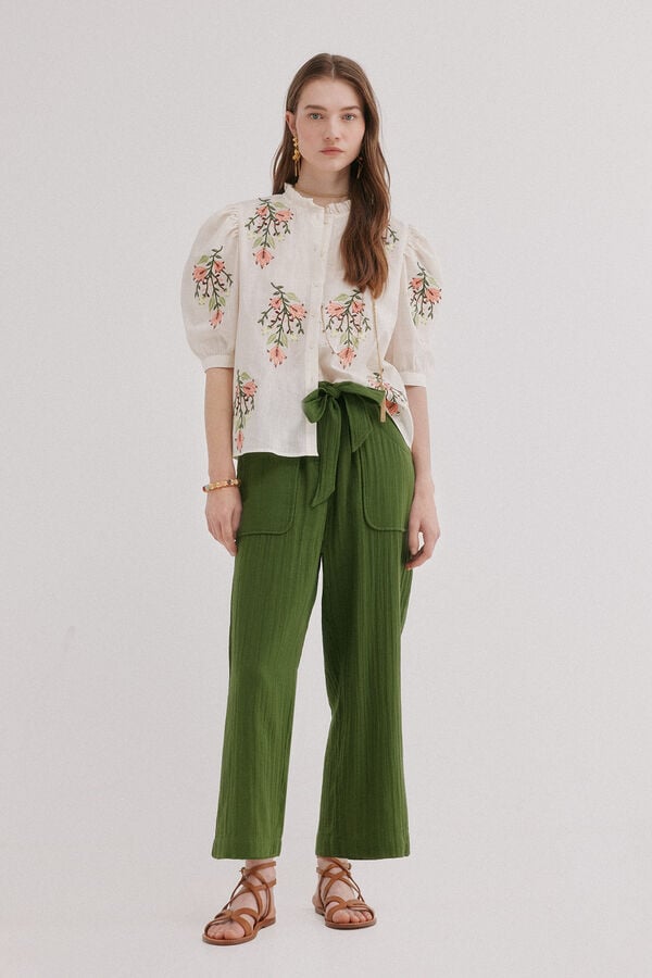 Hoss Intropia Capri. Blusa bordado floral Marfil