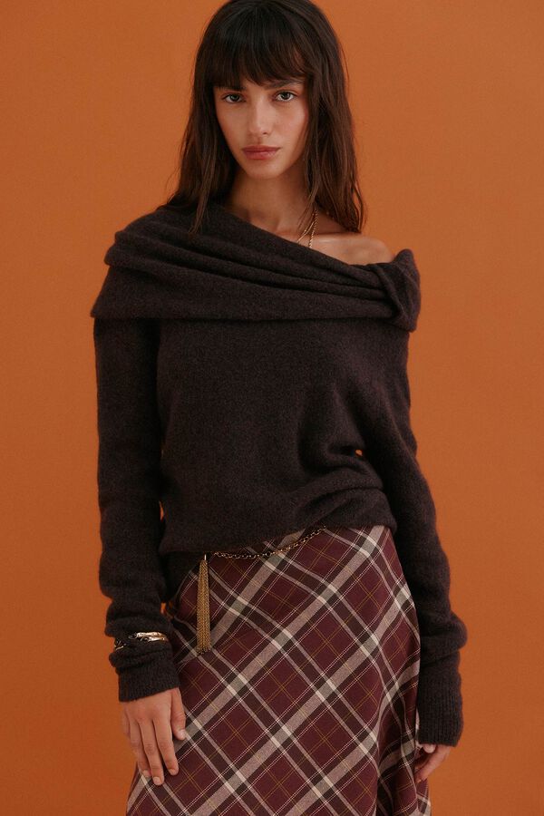 Hoss Intropia Idalia. Jersey con escote asimétrico Marron oscuro