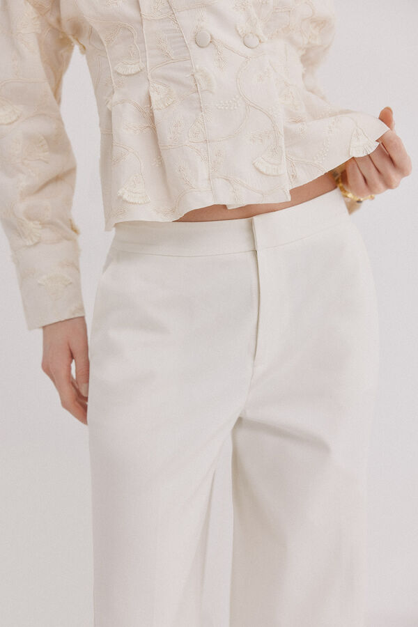 Hoss Intropia Patricia. Pantal&oacute;n de corte ancho Marfil