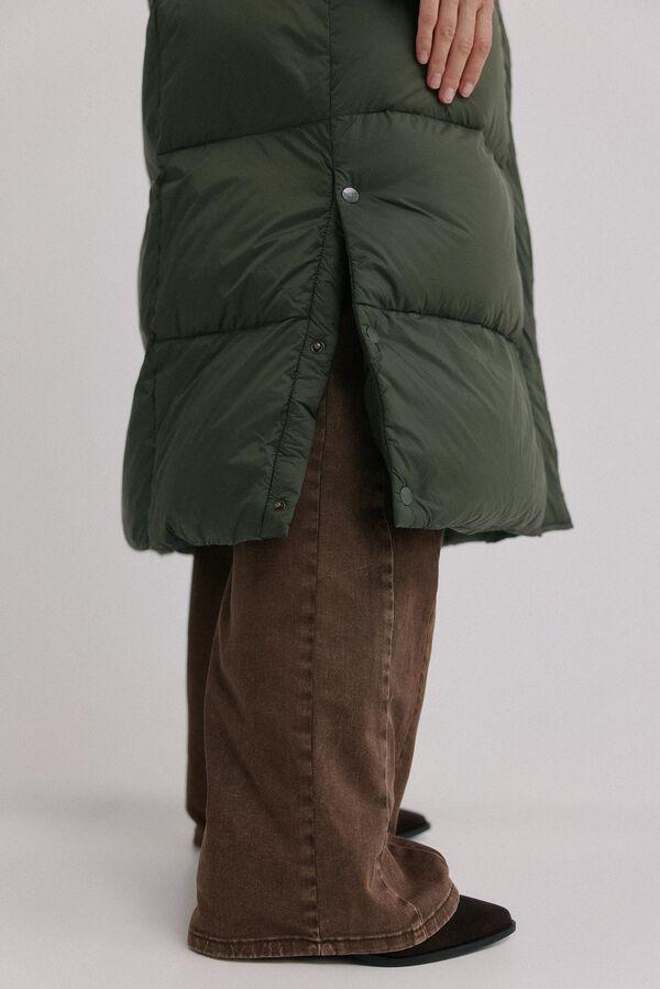 Hoss Intropia Diletta. Desportiva acolchoado Verde