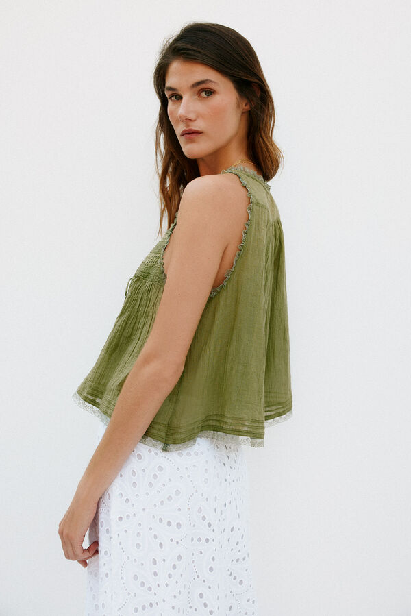 Hoss Intropia Camila. Blusa de lingerie Verde