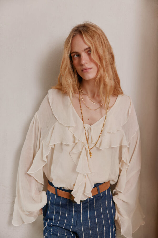 Hoss Intropia Carina. Blusa volantes. Beige