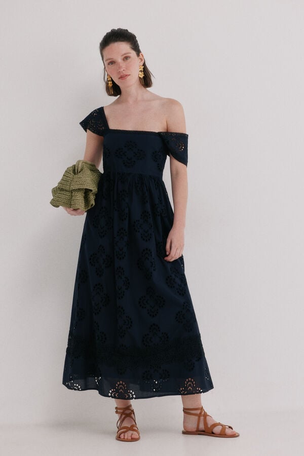 Hoss Intropia Abril. Vestido calado Preto
