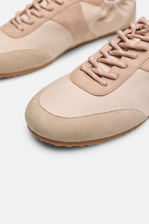 Hoss Intropia Miriam. Sneaker estilo ballet Beige