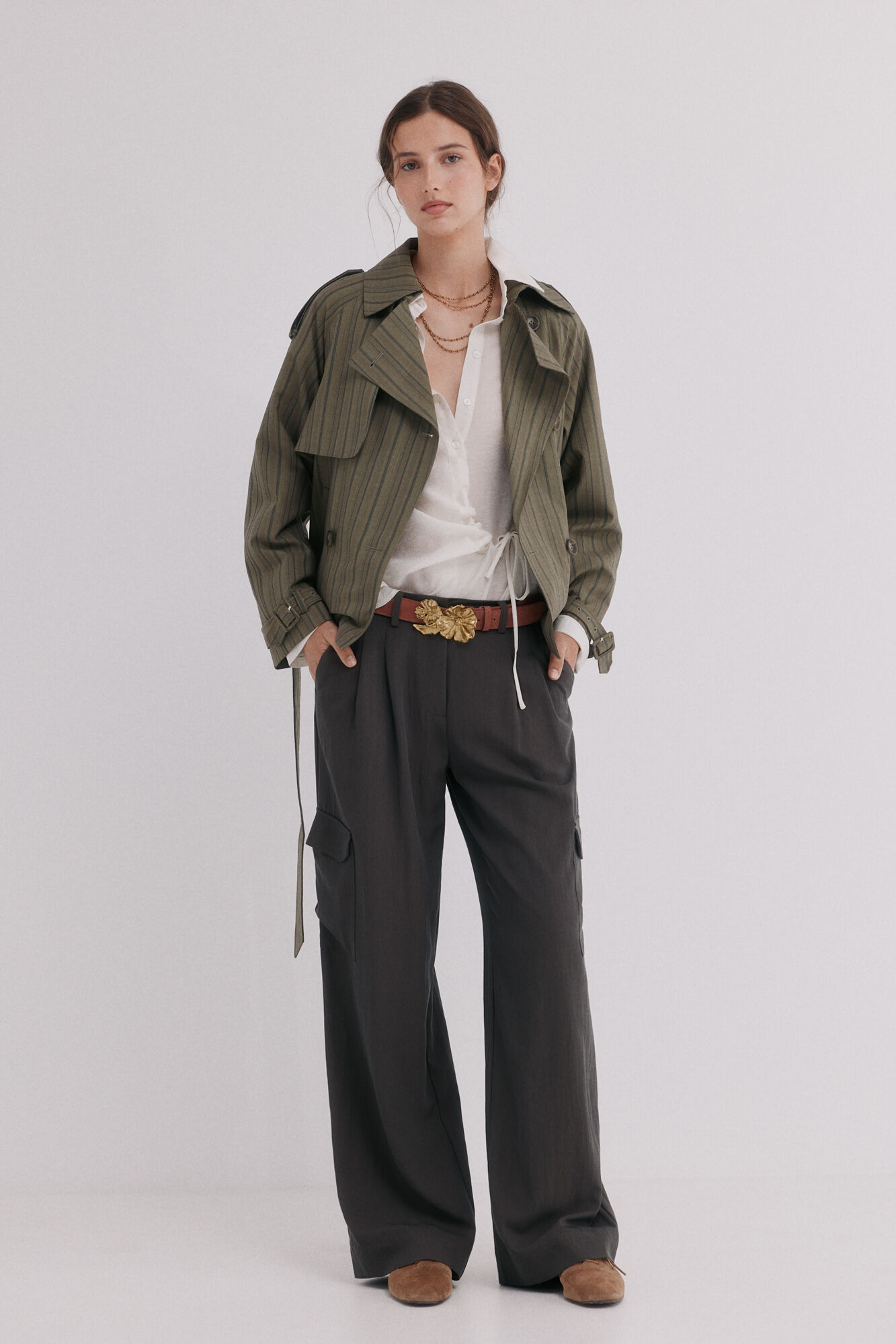 Hoss Intropia Elvira. Trench corta