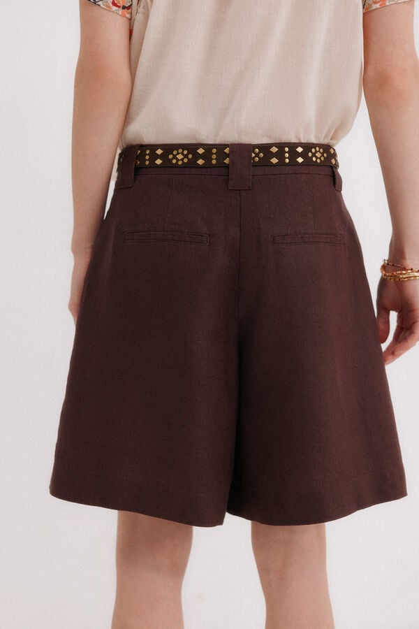 Hoss Intropia Bermuda em linho Pemar Castanho