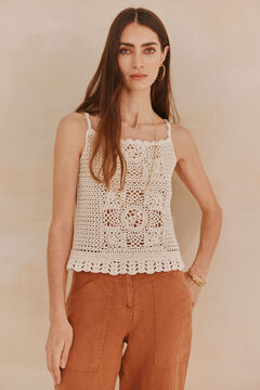 Hoss Intropia Sabina. Top crochet Marfil