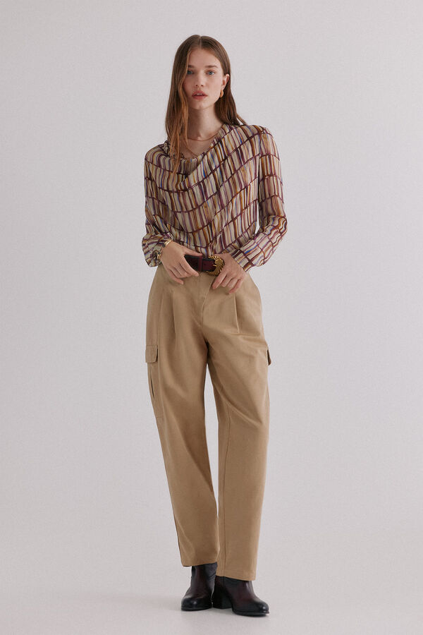 Hoss Intropia Piera. Pantalón cargo Marfil