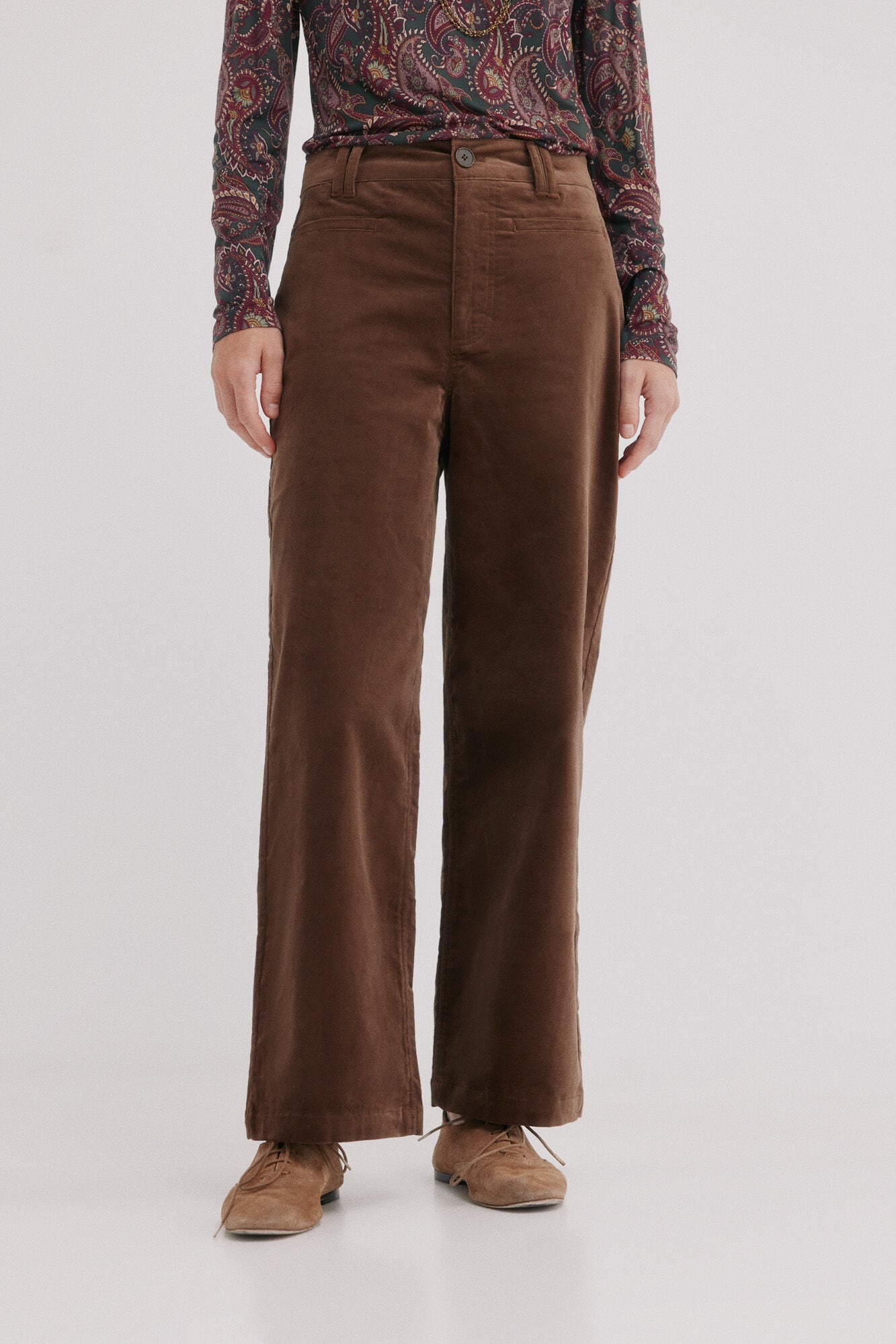 Hoss Intropia Prunela.Pantal&oacute;n tiro medio