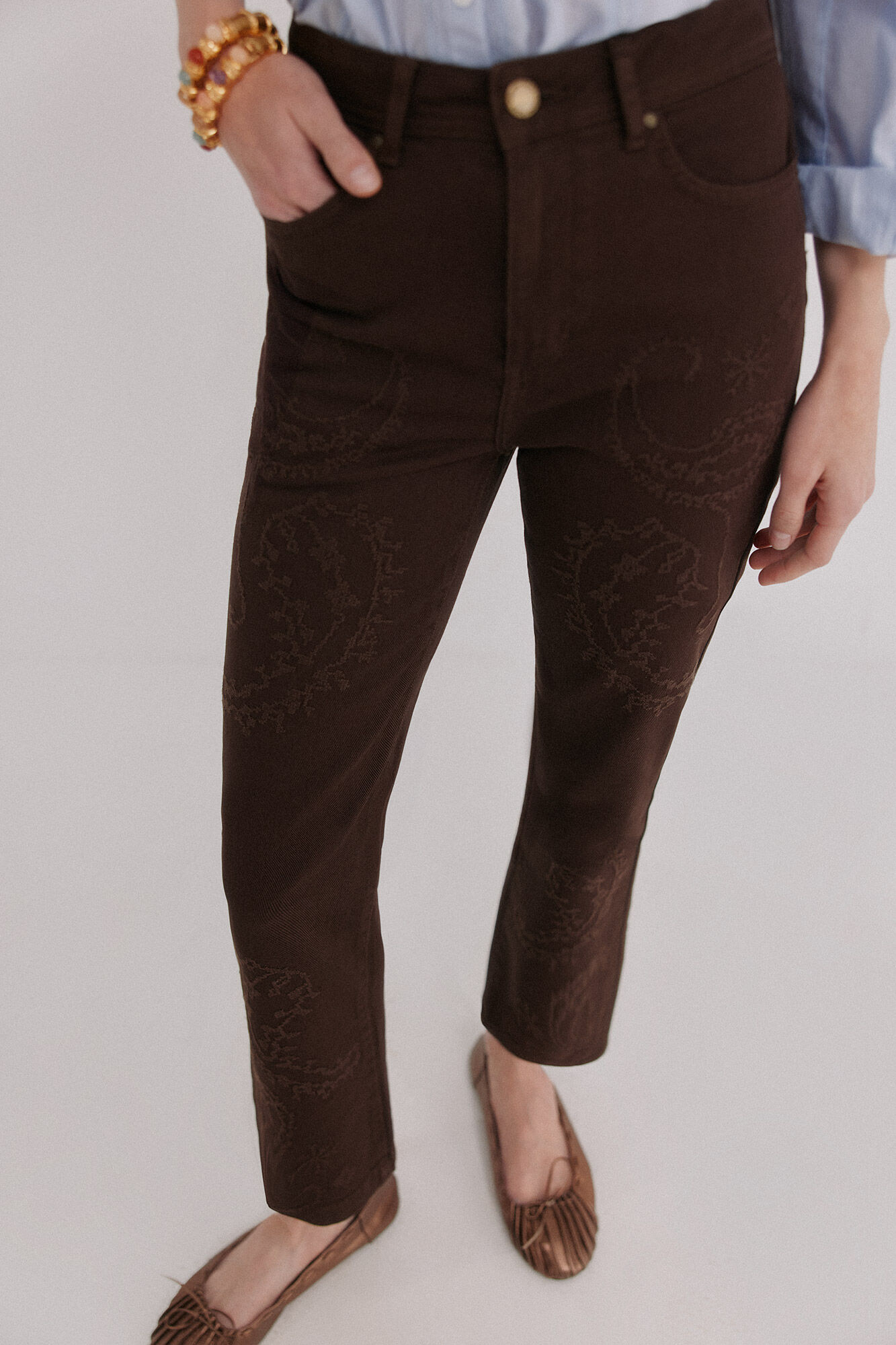 Hoss Intropia Bela. Vaqueros corte bootcut