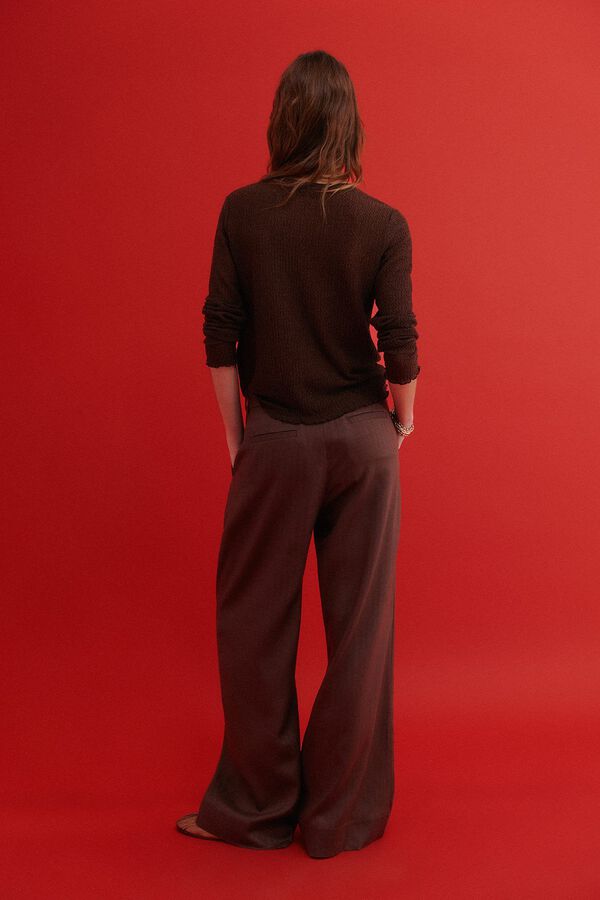 Hoss Intropia Maite. Camiseta con textura Marron oscuro