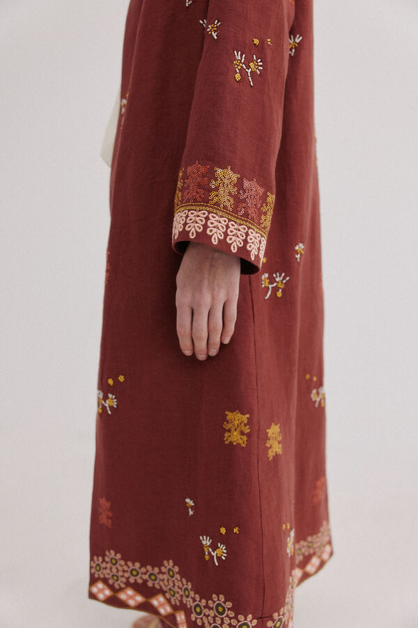 Hoss Intropia Entra. Kimono de lino largo Granate