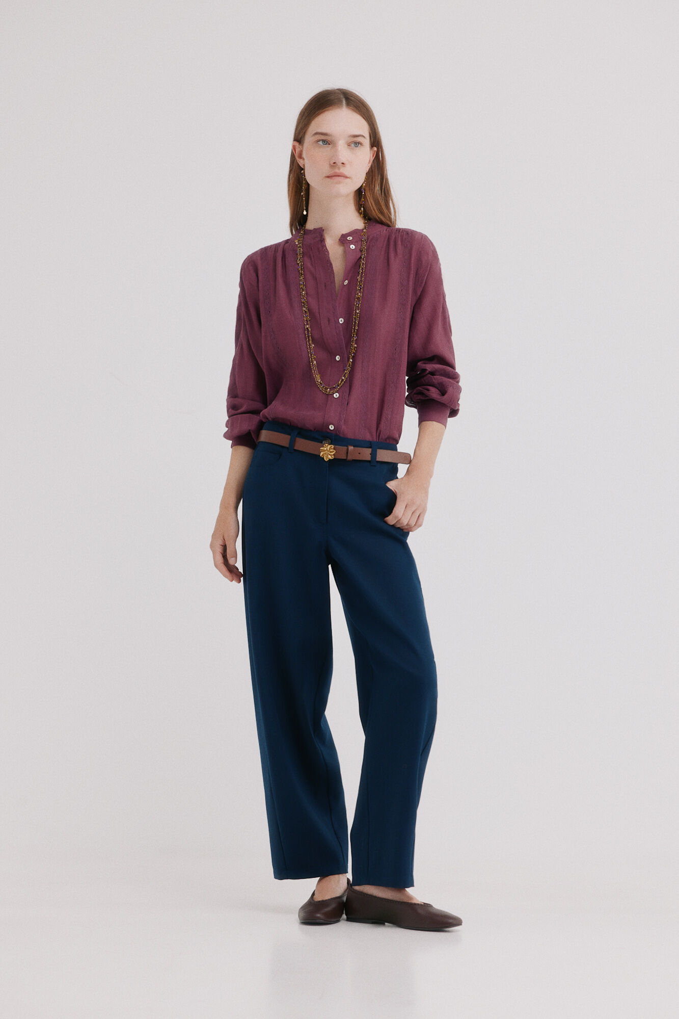 Hoss Intropia Cressa. Blusa com entremeios