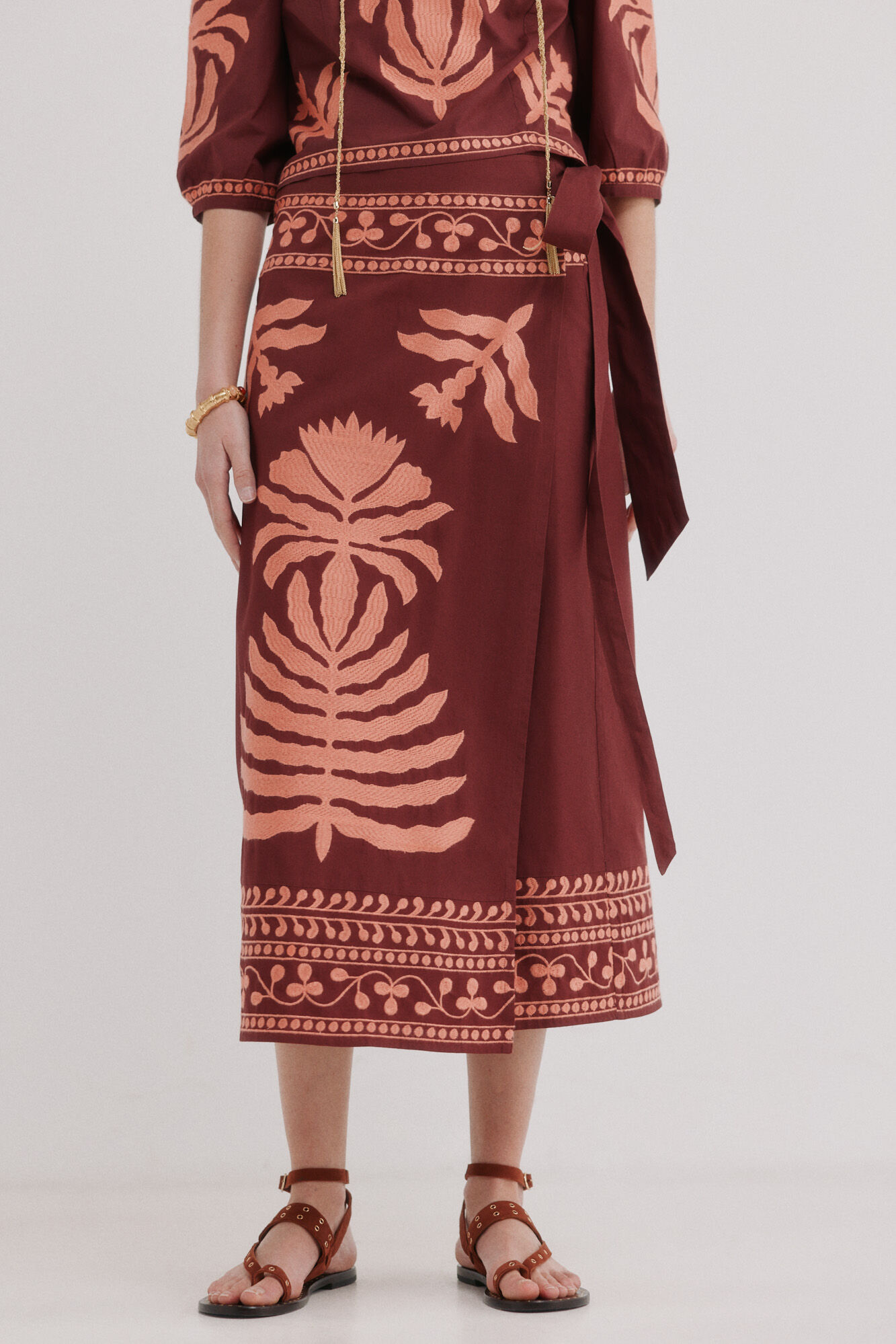 Hoss Intropia Renata. Falda pareo