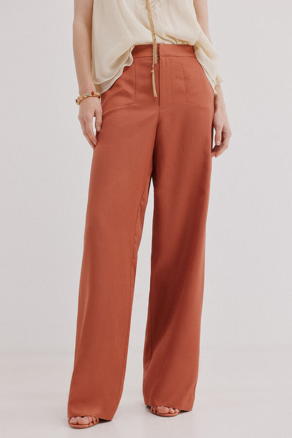 Hoss Intropia Pen&eacute;lope. Cal&ccedil;a em tecido acetinado Subiu