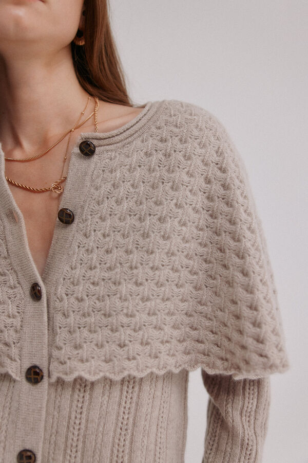 Hoss Intropia Inna. Casaco de malha com capa Beige