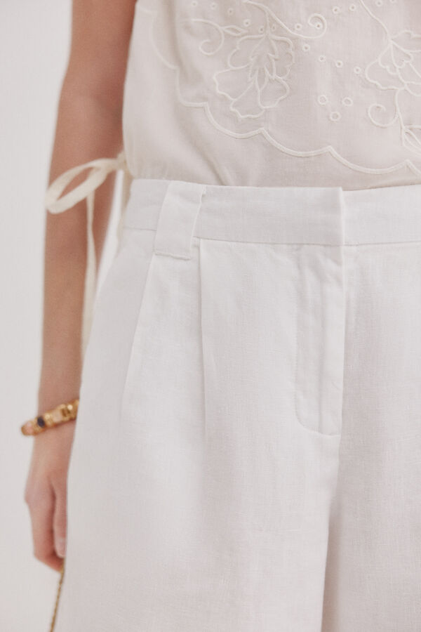 Hoss Intropia Bermuda em linho Pemar Branco