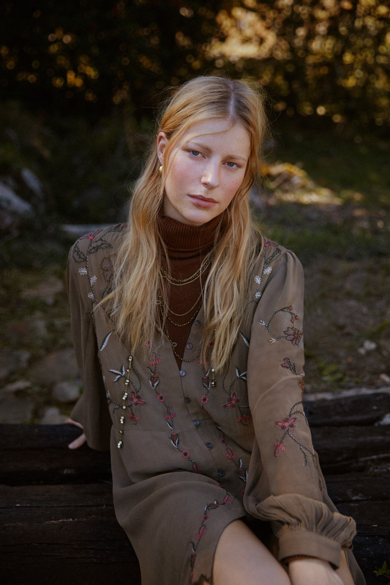 Hoss Intropia Cressida. Blusa comprida bordada