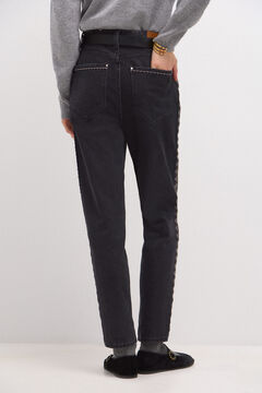 Hoss Intropia Olena. Mom jeans com bordado Preto