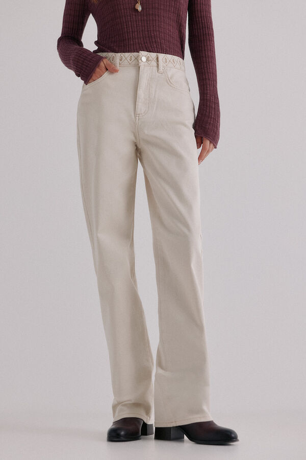 Hoss Intropia Bianca. Jeans bordado Ecru