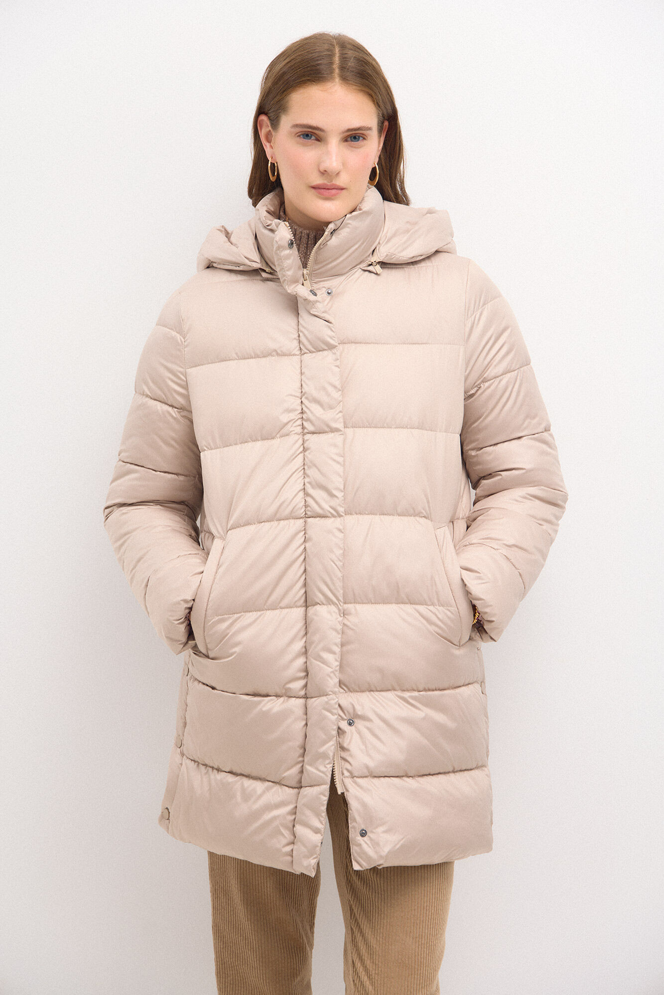 Abrigos de mujer Nueva Coleccion Hoss Intropia