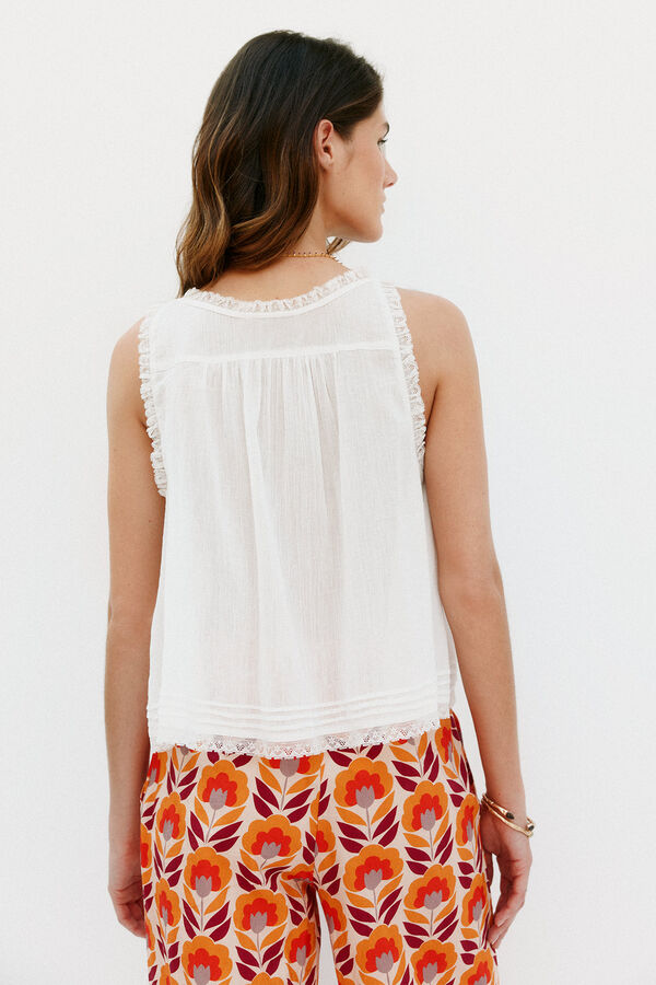 Hoss Intropia Camila. Blusa de lingerie Ecru