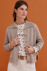 Hoss Intropia Itziar. Cárdigan con bolsillos Beige