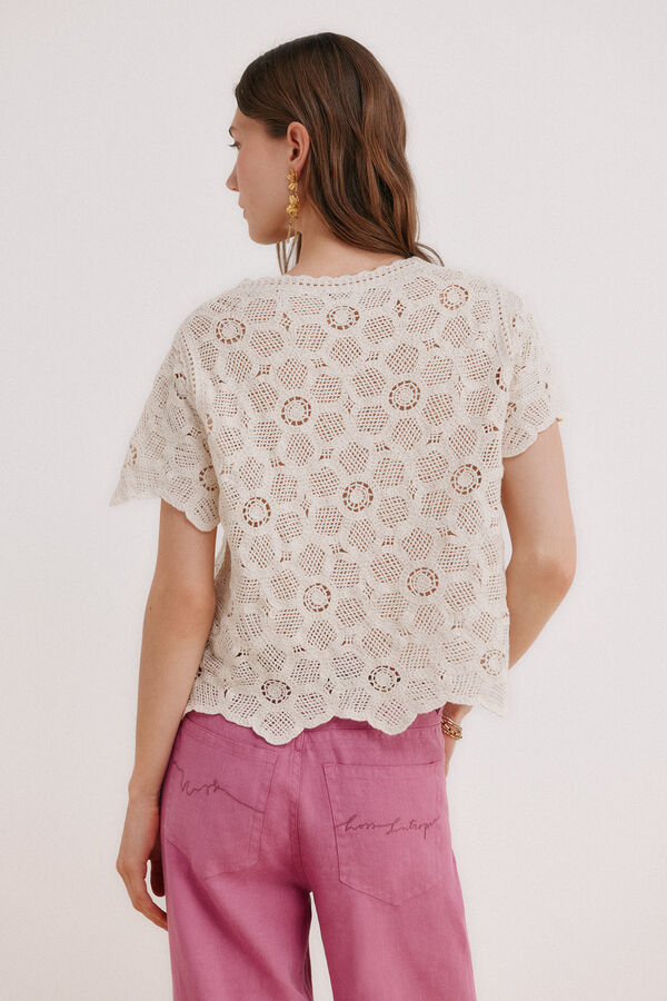 Hoss Intropia Irune. Top crochet Beige