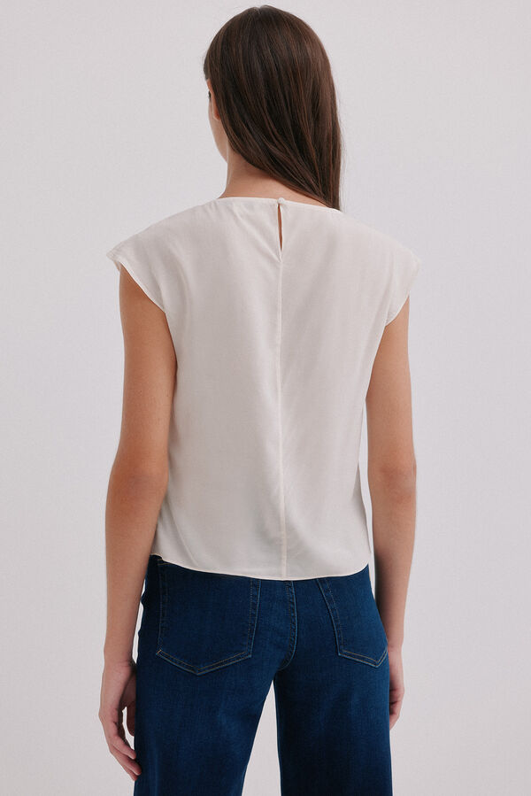 Hoss Intropia Constança. Blusa drapeada Ecru