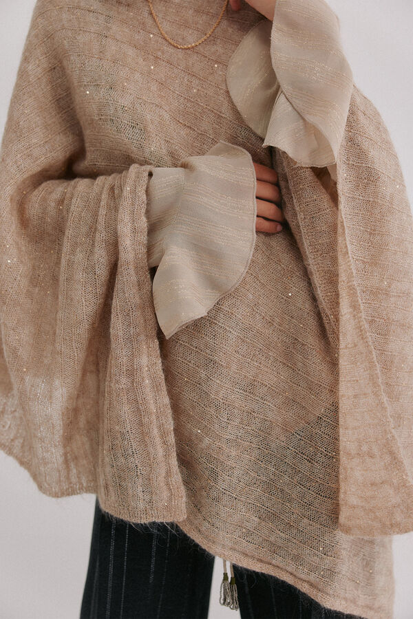 Hoss Intropia Näelle. Capa de malha Beige
