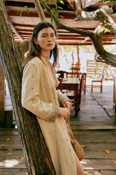 Hoss Intropia Elene. Kimono bordado Marfil