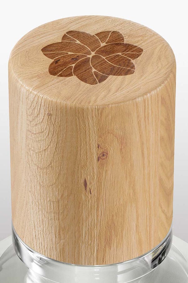 Hoss Intropia Julieta. Perfume Hoss Intropia Castanho