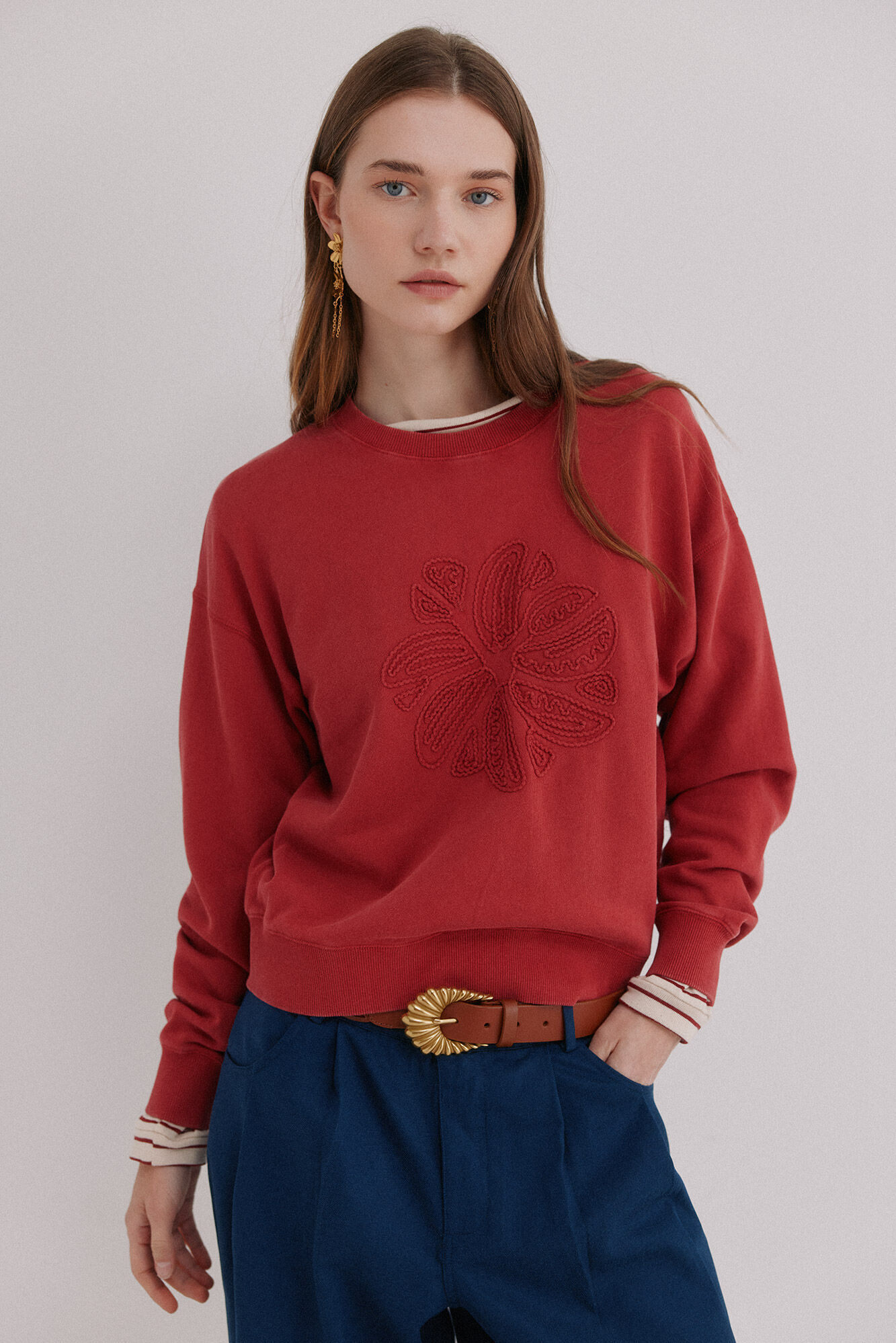 Hoss Intropia Menc&iacute;a. Sweatshirt lavada