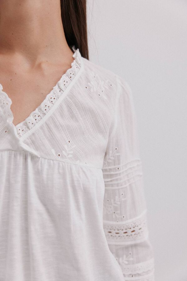 Hoss Intropia Marina. T-shirt bordada Branco