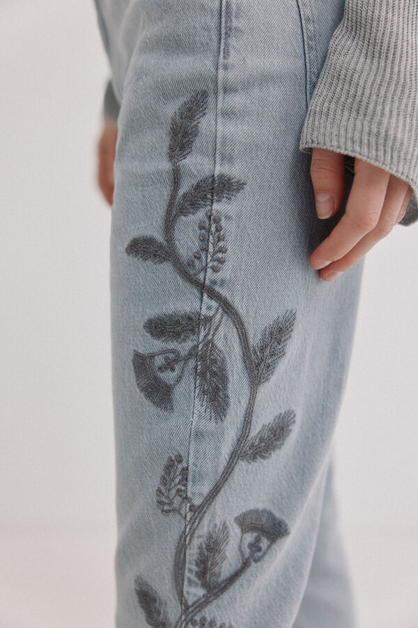 Hoss Intropia Bonnie. Vaqueros bootcut Gris