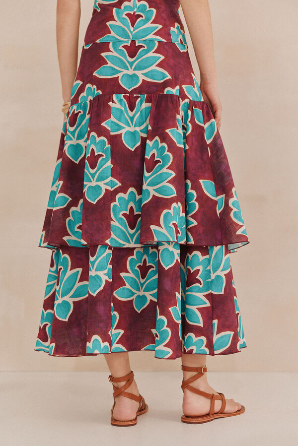 Hoss Intropia Rosa. Saia estampada com folhos. Roxo