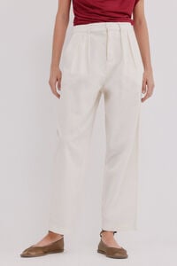 Hoss Intropia Philippa. Pantalones con pliegues Marfil