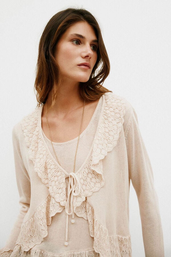 Hoss Intropia Nina. Chaqueta de tricot romántica Marfil