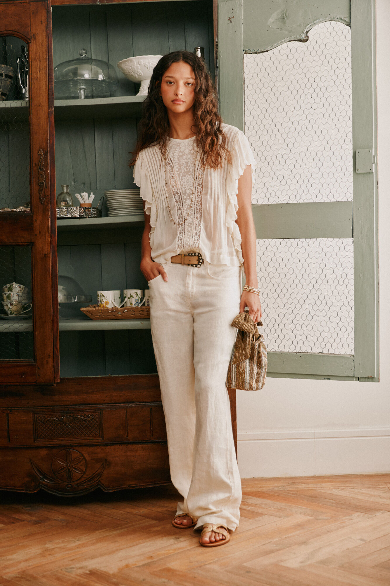 Hoss Intropia Cal&ccedil;a em linho Paupa