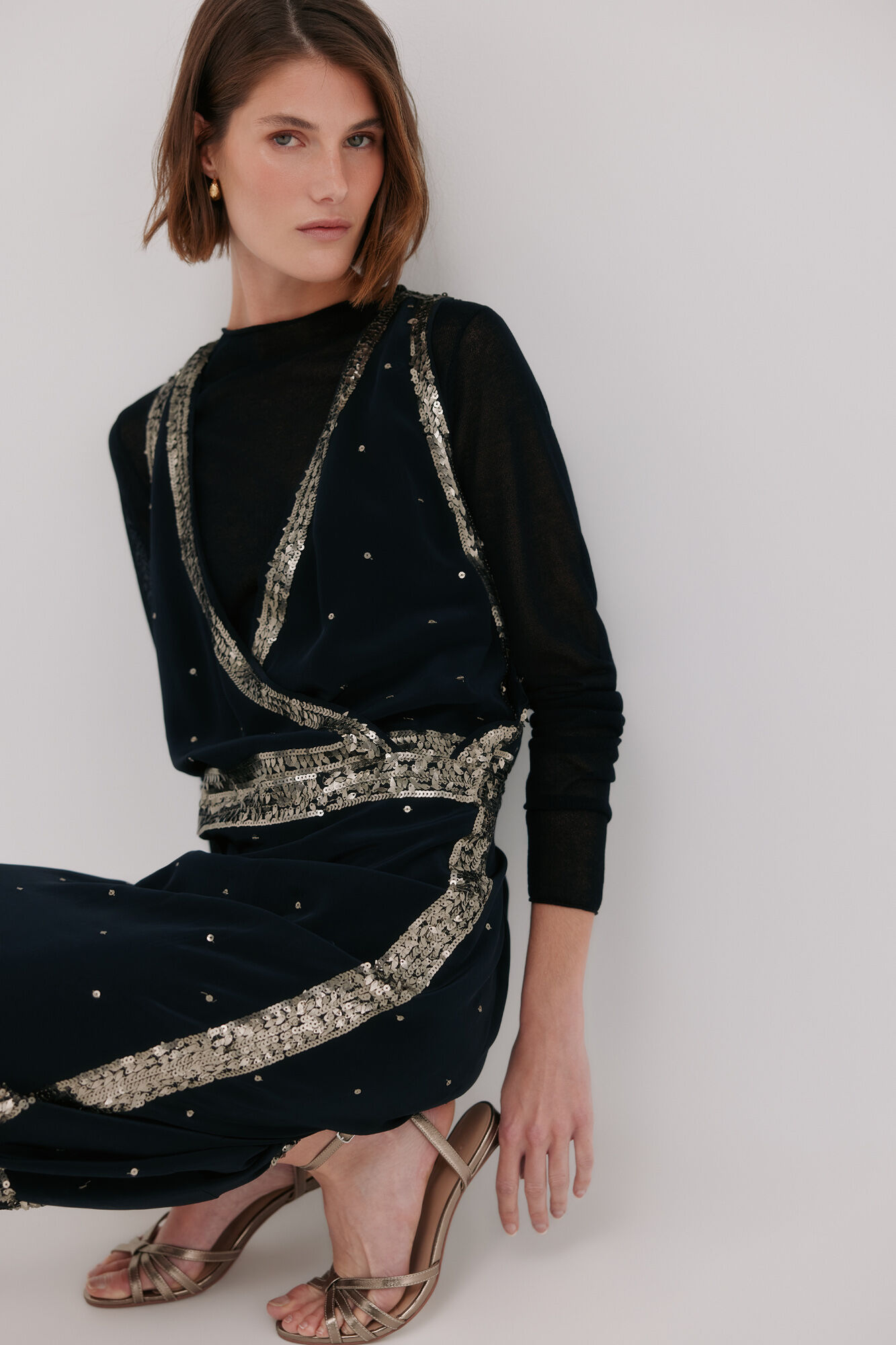 Hoss Intropia Ainara.Vestido de lantejoulas