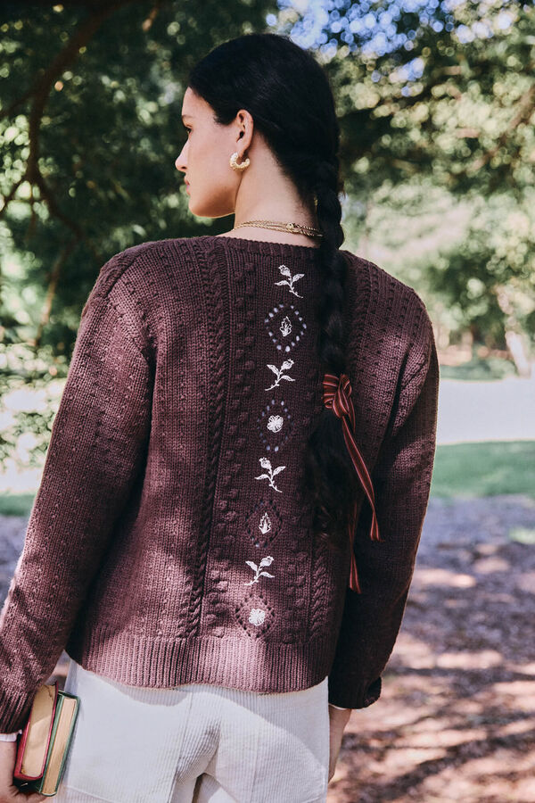 Hoss Intropia Ilena. Casaco de malha bordado Castanho