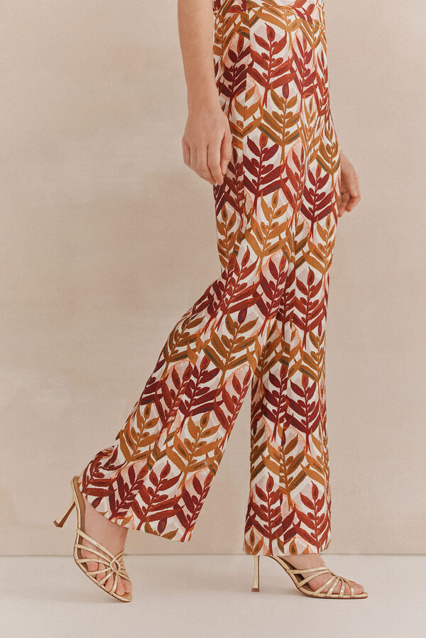 Hoss Intropia Parila. Pantalones fluidos Marron